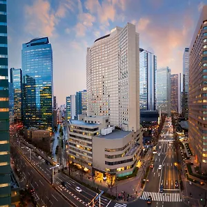 ヒルトン東京 ***** 東京都